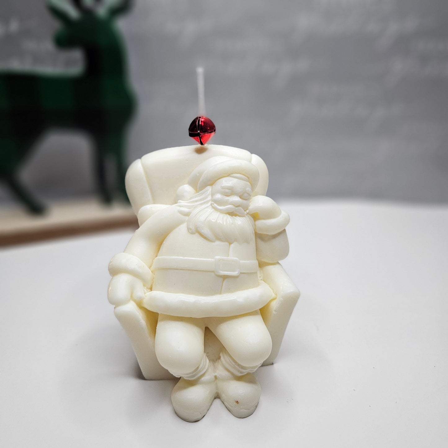 Here comes Santa Claus