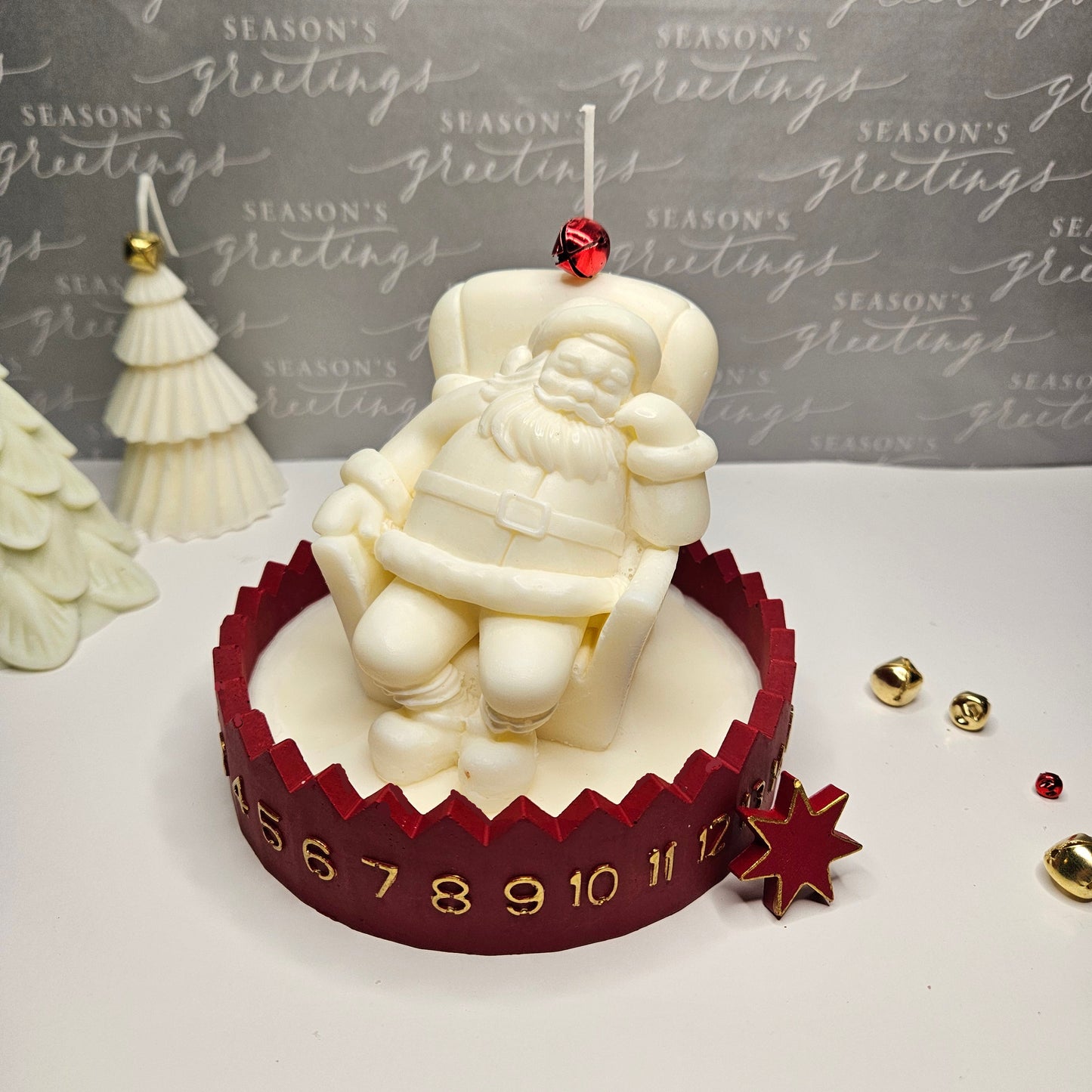 Here comes Santa Claus