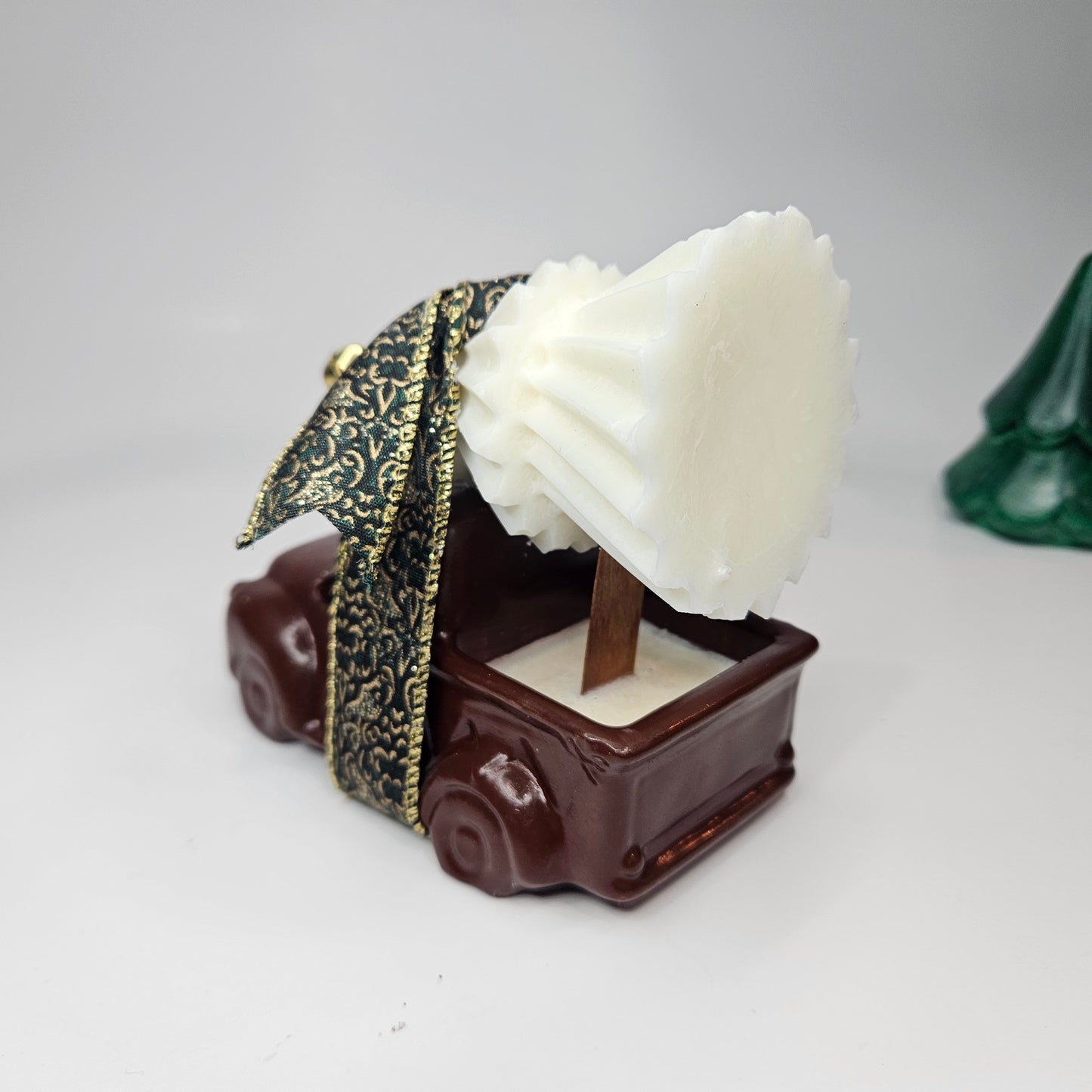 Christmas Truck With Tree Candle